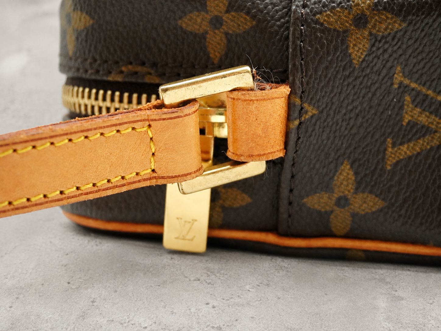LOUIS VUITTON／ポシェット・シテ M51183