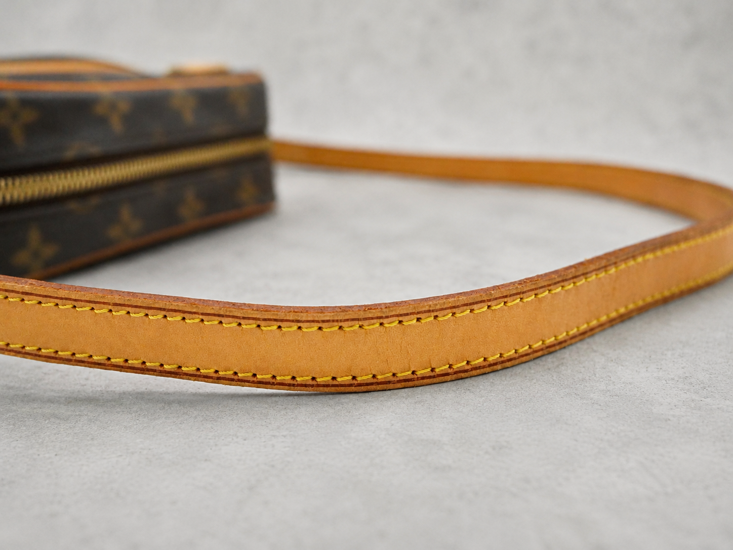 LOUIS VUITTON／ポシェット・シテ M51183