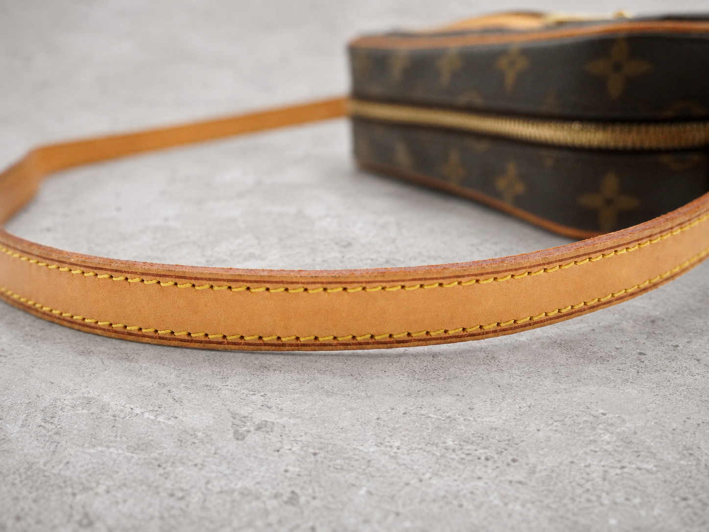 LOUIS VUITTON／ポシェット・シテ M51183