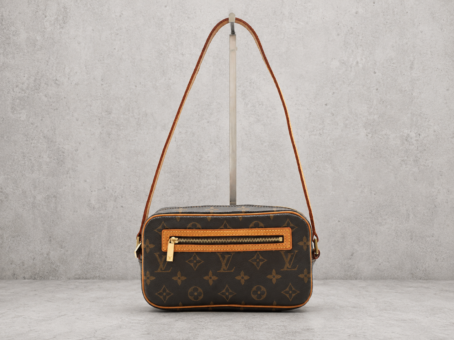 LOUIS VUITTON／ポシェット・シテ M51183