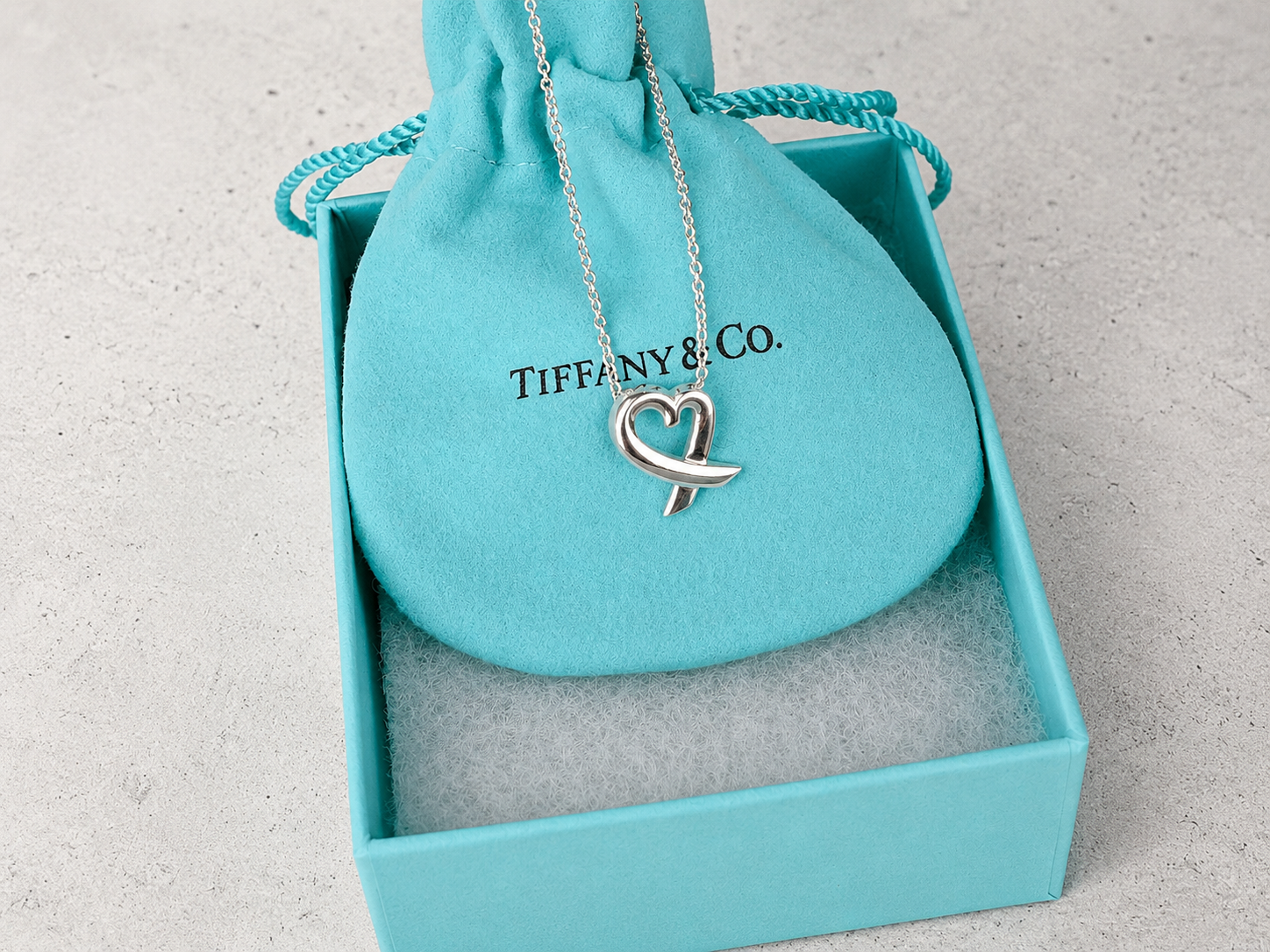 Tiffany & Co. ／ラビングハート ネックレス 925