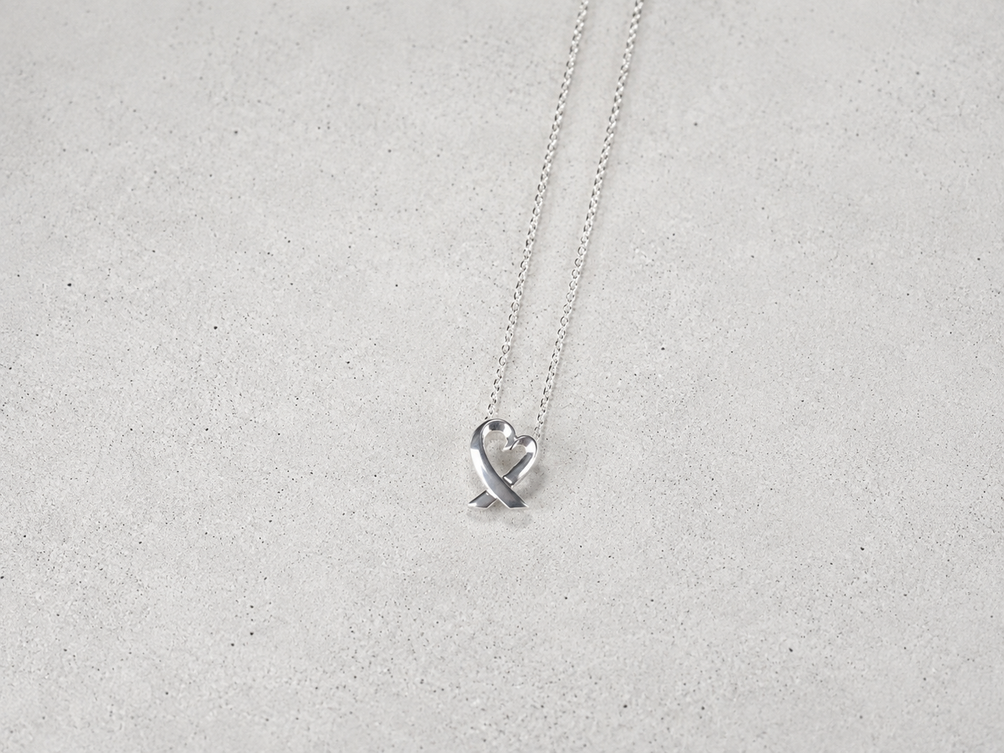 Tiffany & Co. ／ラビングハート ネックレス 925