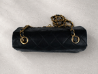 CHANEL／マトラッセ チェーンショルダーバッグ