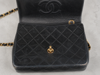 CHANEL／マトラッセ チェーンショルダーバッグ