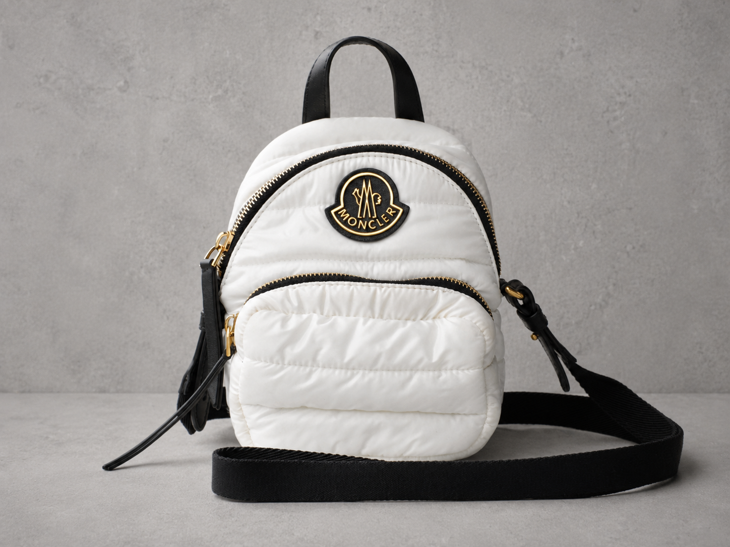 MONCLER／Kilia スモールバッグ