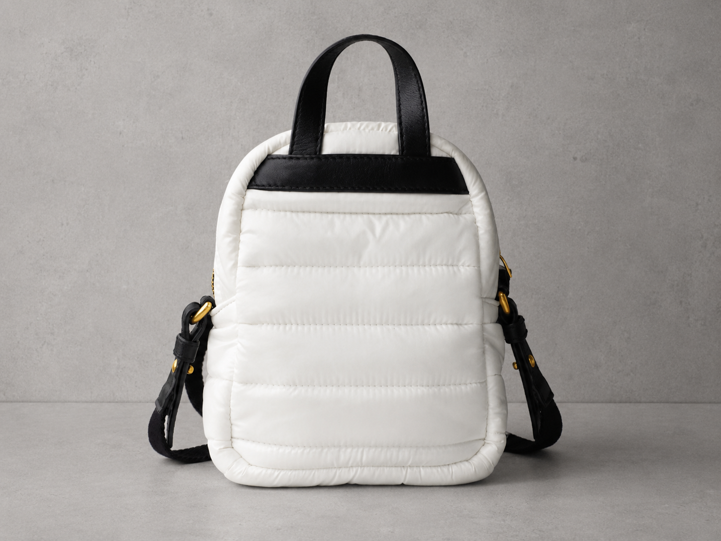 MONCLER／Kilia スモールバッグ