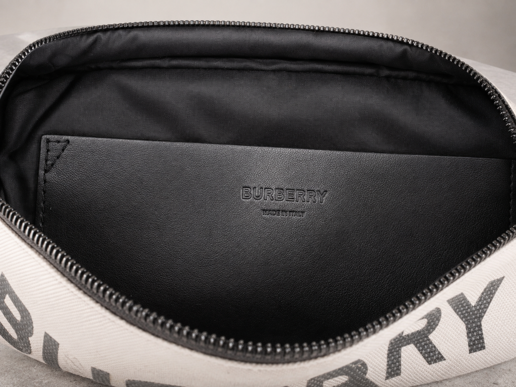 BURBERRY／ホースフェリー ミディアム バムバッグ アイボリー×ブラック 保存袋付き
