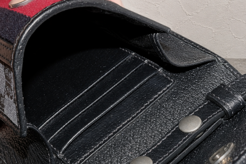 BALENCIAGA × GUCCI／The Hacker Project Pouch