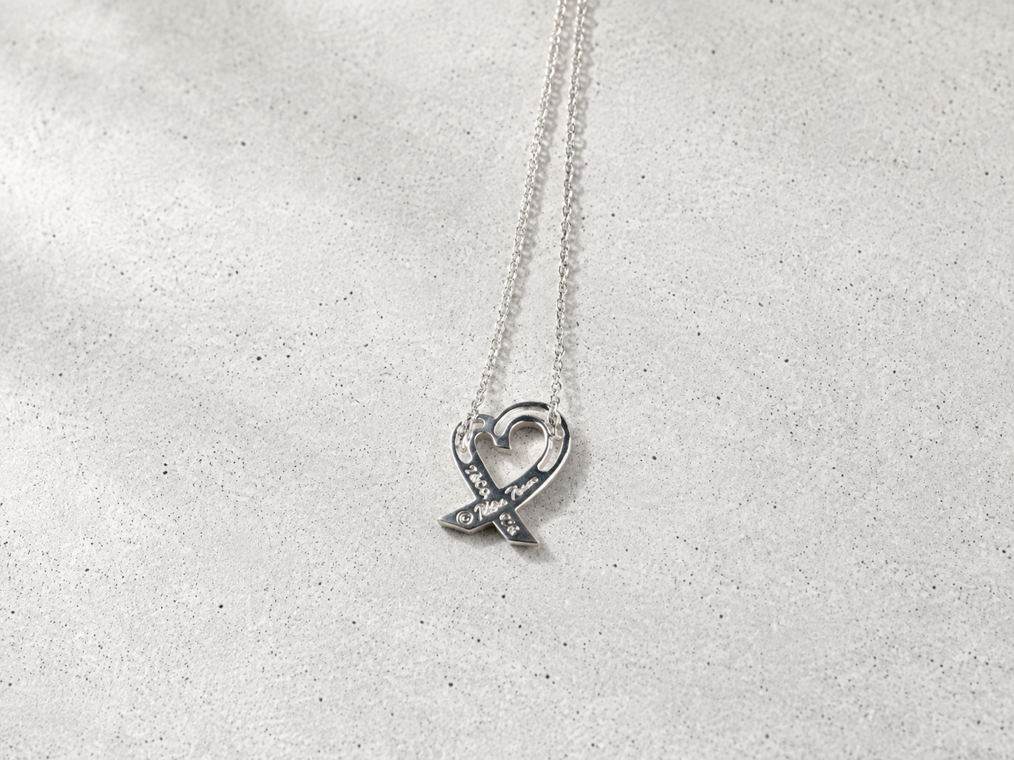 Tiffany & Co. ／ラビングハート ネックレス 925