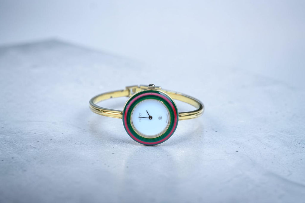 GUCCI／チェンジベゼル バングルウォッチ 12色ベゼル 箱付き 稼働品