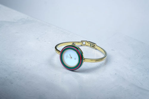 GUCCI／チェンジベゼル バングルウォッチ 12色ベゼル 箱付き 稼働品