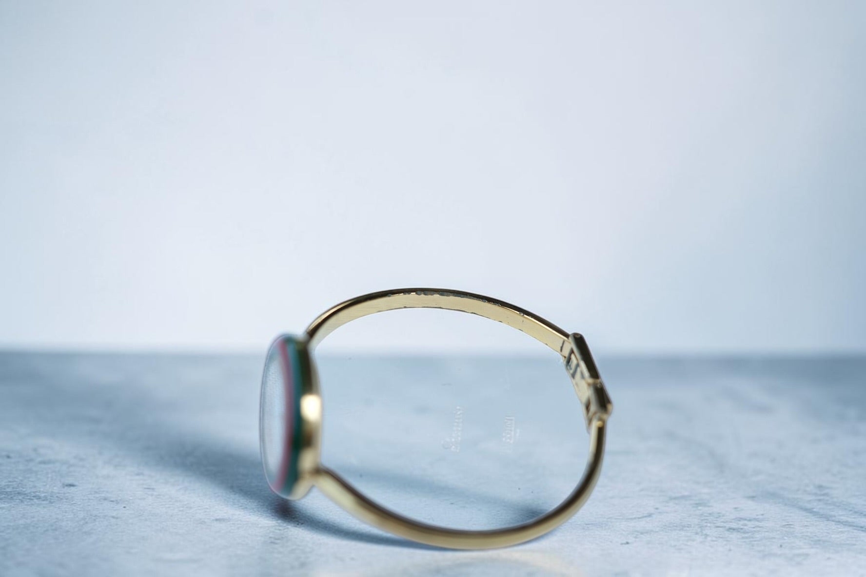 GUCCI／チェンジベゼル バングルウォッチ 12色ベゼル 箱付き 稼働品
