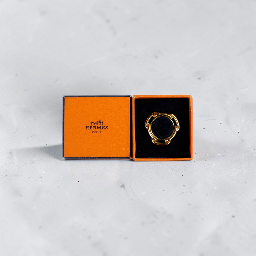 HERMÈS／スカーフリング「ルガテ」